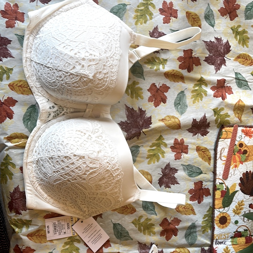 Balconette coverage Bra